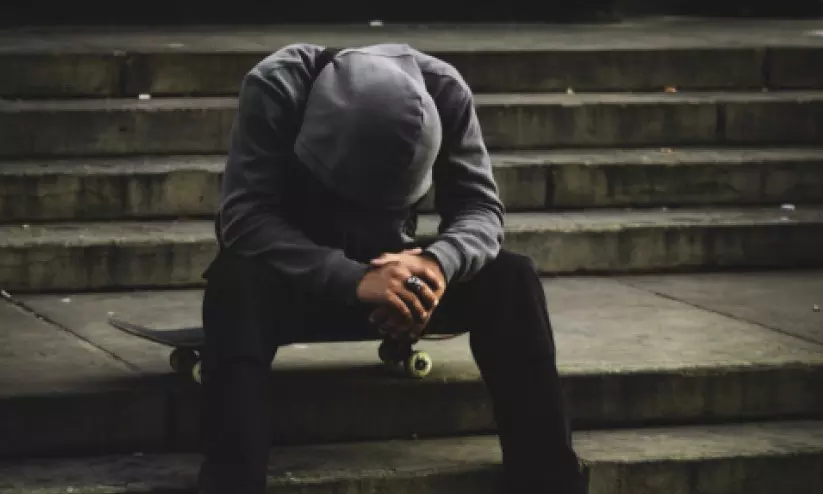 അവധി വന്നെത്തിയിട്ടും നാടണയാനാകാതെ പ്രവാസി അവധി വന്നെത്തിയിട്ടും നാടണയാനാകാതെ പ്രവാസി