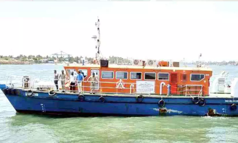 കടൽസുരക്ഷയും മത്സ്യവിഭവ സംരക്ഷണവും: ഒരുക്കം ദ്രുതഗതിയിലാക്കി ഫിഷറീസ് വകുപ്പ് കടൽസുരക്ഷയും മത്സ്യവിഭവ സംരക്ഷണവും: ഒരുക്കം ദ്രുതഗതിയിലാക്കി ഫിഷറീസ് വകുപ്പ്