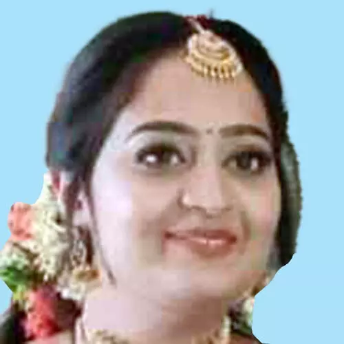 മ​ണ്ണം​പേ​ട്ട സ്വ​ദേ​ശി​നി ദു​ബൈ​യി​ൽ കു​ഴ​ഞ്ഞു​വീ​ണ് മ​രി​ച്ചു