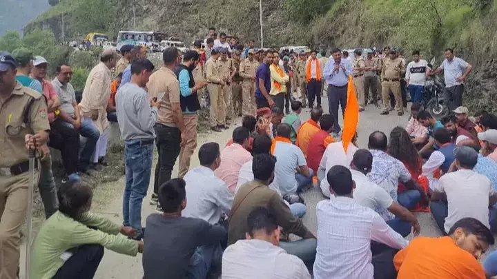 ഉത്തരകാശിയിലെ മുസ്‍ലിം പലായനം: വീടുവിട്ട് ഓടേണ്ടിവന്നവരിൽ ബി.ജെ.പി ന്യൂനപക്ഷ സെൽ നേതാക്കളും