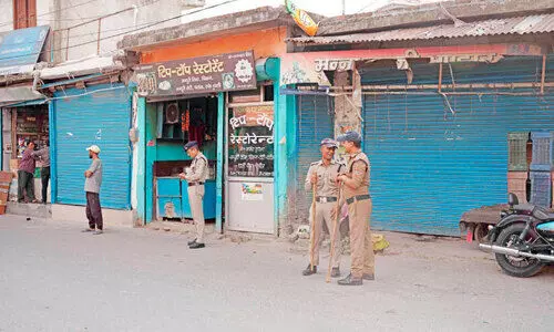 പാളം തെറ്റിയത്​ നിയമവാഴ്​ചക്ക്​; പഴി മുസ്​ലിംകൾക്ക്​