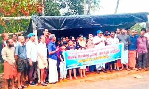 പ്ര​തി​ഷേ​ധം ഫ​ലം ക​ണ്ടു;  കൊ​ള​വ​യ​ലി​ലെ അ​റ​വു​മാ​ലി​ന്യ പ്ലാ​ന്റി​ന്റെ ലൈ​സ​ൻ​സ് റ​ദ്ദാ​ക്കി