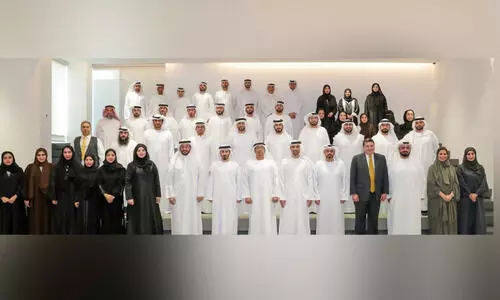 ജീ​വ​ന​ക്കാ​ർ​ക്ക്​ നേ​തൃ​ത്വ പ​രി​ശീ​ല​ന ക്യാ​മ്പി​ന്​ തു​ട​ക്ക​മി​ട്ട്​ മു​നി​സി​പ്പാ​ലി​റ്റി