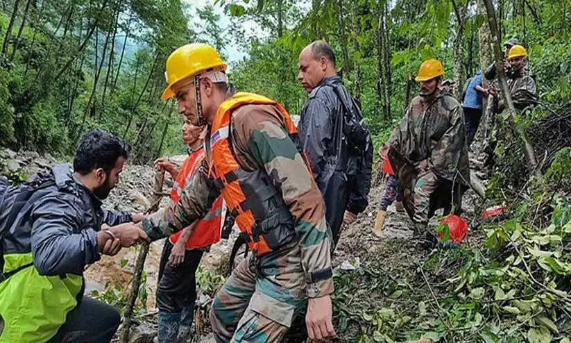 Tourists stranded in Sikkim due to heavy rainfall 2000 rescued by Army