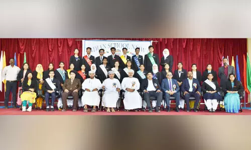 ഇ​ന്ത്യ​ന്‍ സ്കൂ​ള്‍ നി​സ്‌​വ​യി​ൽ വി​ദ്യാ​ർ​ഥി പ്ര​തി​നി​ധി​ക​ള്‍ സ്ഥാ​ന​മേ​റ്റു