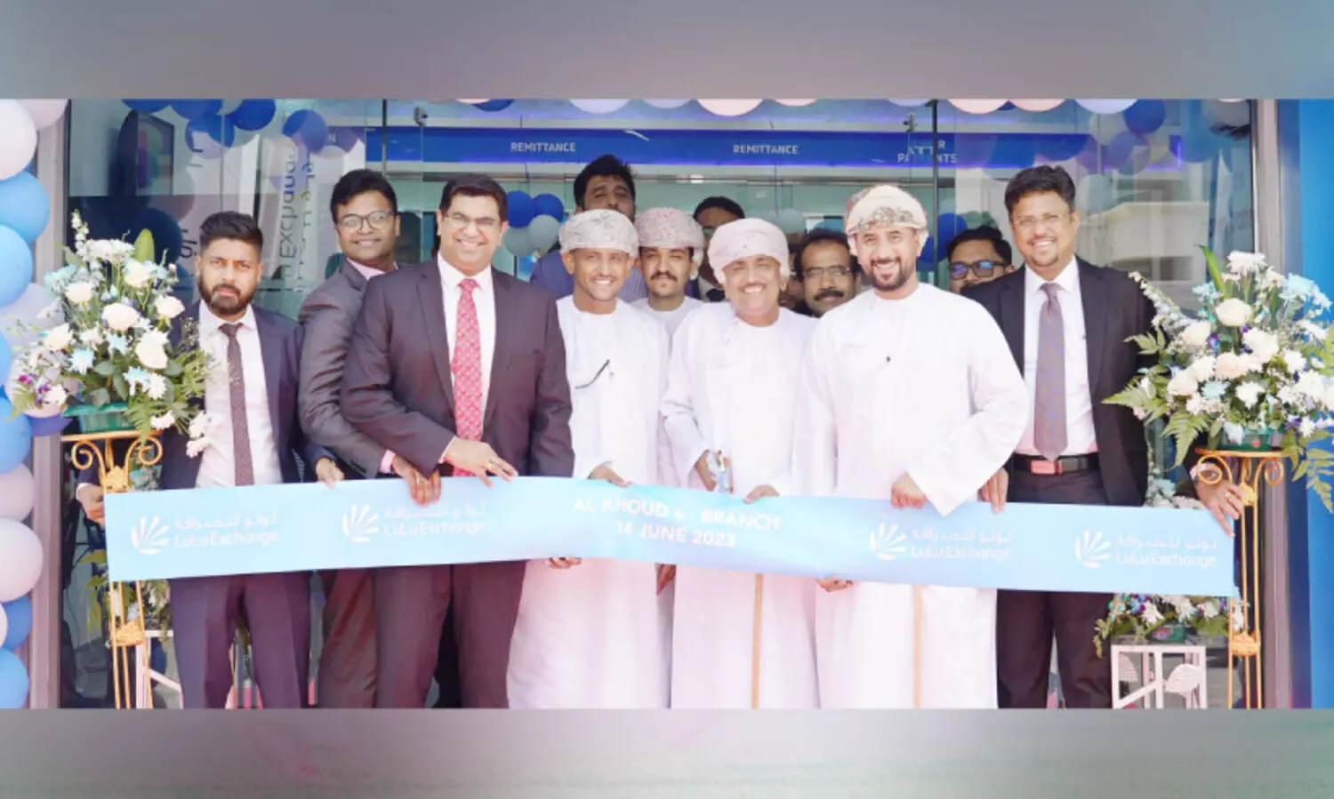 ലു​ലു എ​ക്‌​സ്‌​ചേ​ഞ്ചി​ന്റെ പു​തി​യ ശാ​ഖ അ​ൽ​ഖൂ​ദ് ആ​റി​ൽ പ്ര​വ​ർ​ത്ത​നം തു​ട​ങ്ങി