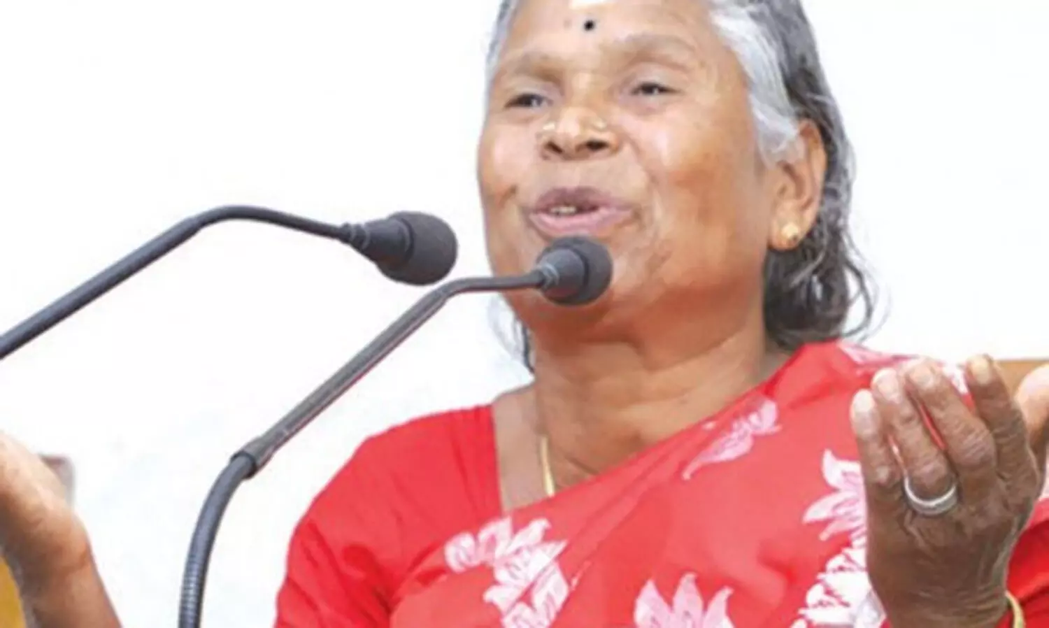 നഞ്ചിയമ്മയുടെ ഭൂമി: റവന്യൂ വിജിലൻസ് റിപ്പോർട്ട് ലഭിച്ചിട്ടില്ലെന്ന് പാലക്കാട് കലക്ടർ; വൈകുന്നതിൽ ദുരൂഹത