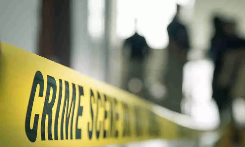 ആന്ധ്രയിൽ പ്രണയാഭ്യർഥന നിരസിച്ചതിന് യുവാവിന്റെ കുത്തേറ്റ 22 കാരി ഗുരുതരാവസ്ഥയിൽ ആന്ധ്രയിൽ പ്രണയാഭ്യർഥന നിരസിച്ചതിന് യുവാവിന്റെ കുത്തേറ്റ 22 കാരി ഗുരുതരാവസ്ഥയിൽ