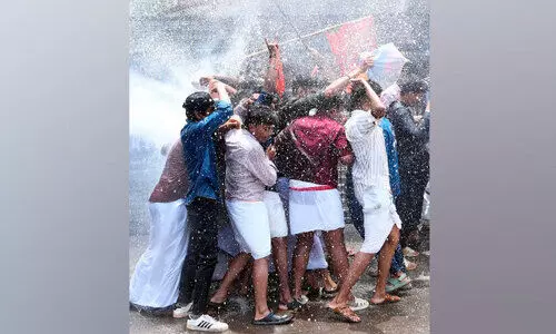 എ.ബി.വി.പി മാർച്ചിൽ സംഘർഷം