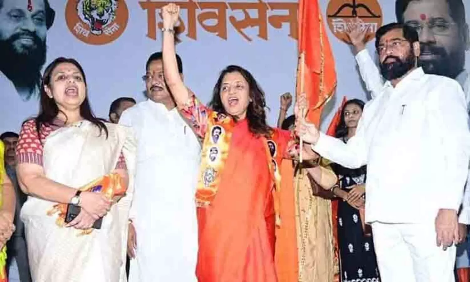 Manisha Kayande  joins Eknath Shinde led faction