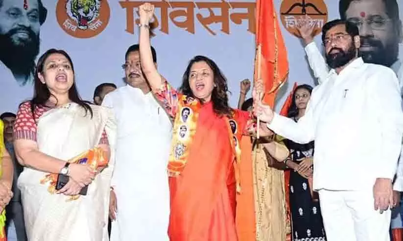 Manisha Kayande  joins Eknath Shinde led faction