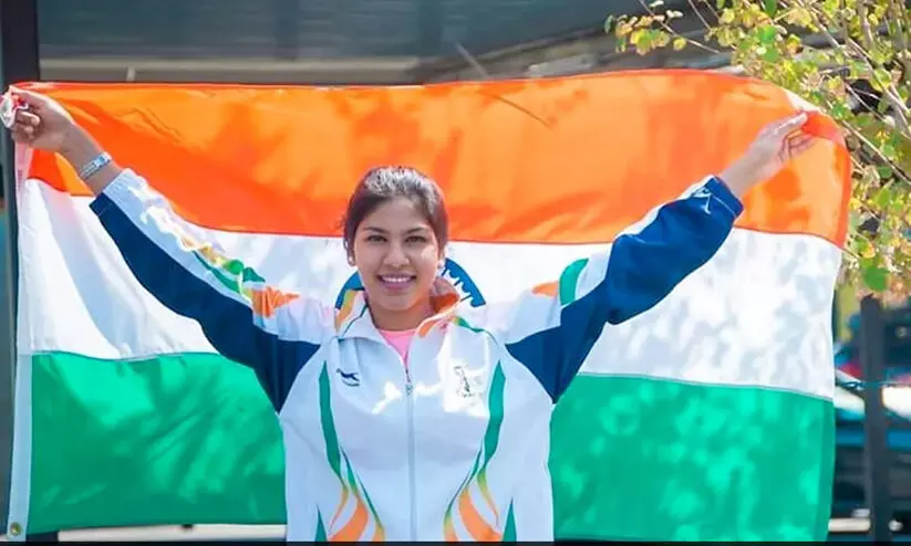 ചരിത്രം കുറിച്ച് ഭവാനി ദേവി; ഏഷ്യൻ ചാമ്പ്യൻഷിപ്പിൽ മെഡൽ നേടുന്ന ആദ്യ ഇന്ത്യൻ ഫെൻസർ