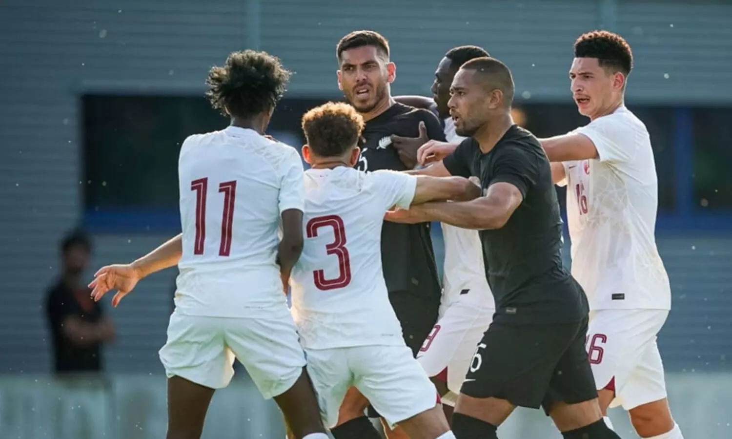 ഖത്തറിനെതിരായ സന്നാഹ മത്സരത്തിനിടെ കൈയാങ്കളി; കളി ബഹിഷ്കരിച്ച് ന്യൂസിലൻഡ്