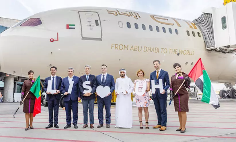 ച​രി​ത്ര​ന​ഗ​ര​മാ​യ ലി​സ്ബ​നി​ലേ​ക്ക് പ​റ​ന്നി​റ​ങ്ങി ഇ​ത്തി​ഹാ​ദ്