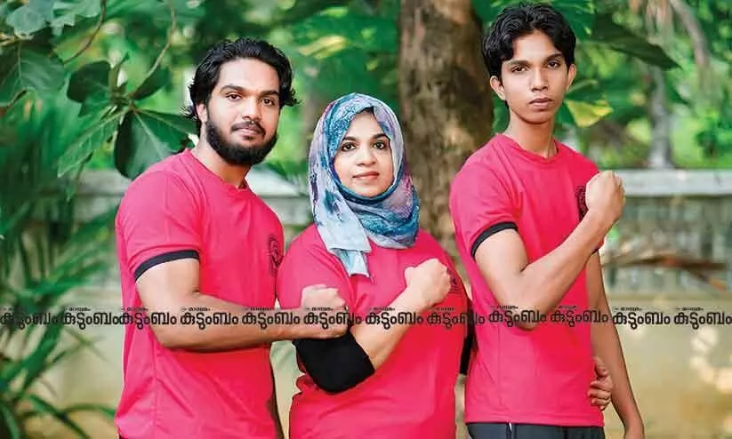 trissur Family exhibit their collective might in Arm Wrestling Championship
