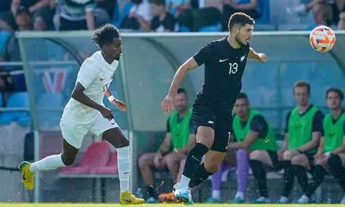 ഖ​ത്ത​റി​നെ​തി​രാ​യ സ​ന്നാ​ഹ​ത്തി​നി​ടെ ക​ളി ബ​ഹി​ഷ്ക​രി​ച്ച് ന്യൂ​സി​ല​ൻ​ഡ്