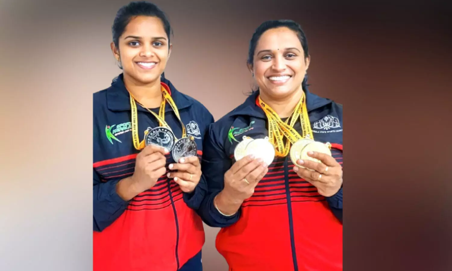 പഞ്ചഗുസ്തിയിൽ എതിരാളികളുടെ പേടിസ്വപ്നമായി ജിൻസിയും മകൾ ആൻസലറ്റും