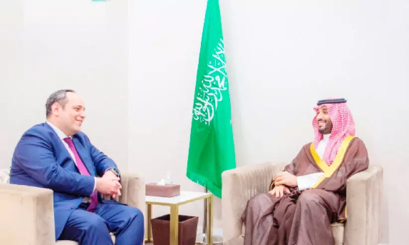 കി​രീ​ടാ​വ​കാ​ശി-​വേ​ൾ​ഡ്​ എ​ക്​​സ്​​പോ ജ​ന​റ​ൽ സെ​ക്ര​ട്ട​റി കൂ​ടി​ക്കാ​ഴ്​​ച