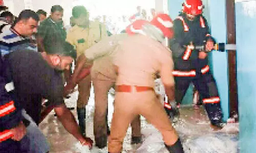 ചെങ്ങന്നൂർ നഗരസഭ ഓഫിസ്​ കെട്ടിടത്തിൽ തീപിടിത്തം