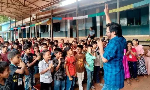 കഥകൾ പറഞ്ഞും കവിതകളുണ്ടാക്കിയും വായനയുടെ ഉത്സവം തുടങ്ങി