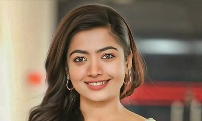 മാനേജർ 80 ലക്ഷം തട്ടിയെന്ന് വാർത്ത; പ്രതികരിച്ച് നടി രശ്മിക മന്ദാനയുമായി അടുത്ത വൃത്തങ്ങൾ മാനേജർ 80 ലക്ഷം തട്ടിയെന്ന് വാർത്ത; പ്രതികരിച്ച് നടി രശ്മിക മന്ദാനയുമായി അടുത്ത വൃത്തങ്ങൾ