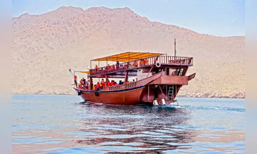 മു​സാ​ന്ദം വി​ളി​ക്കു​ന്നു, ത​ണു​പ്പു​ള്ള അ​വ​ധി ആ​ഘോ​ഷ​ത്തി​ലേ​ക്ക്​​