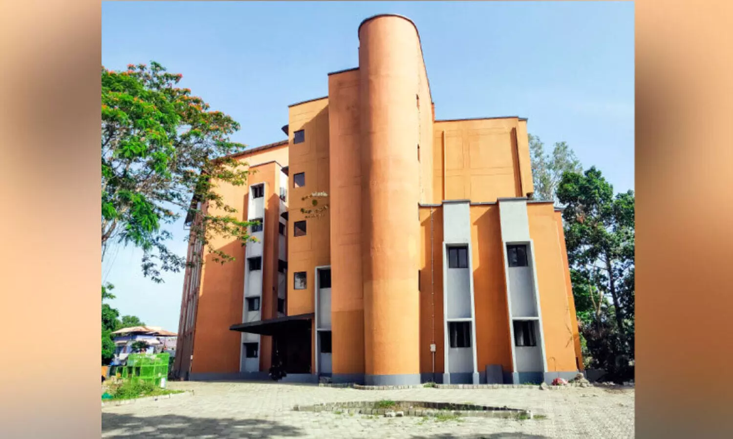 നഗരസഭ ശതാബ്​ദി മന്ദിരം: ‘ബലക്ഷയം’ കണ്ടെത്തിയിട്ടും നടപടിയില്ല