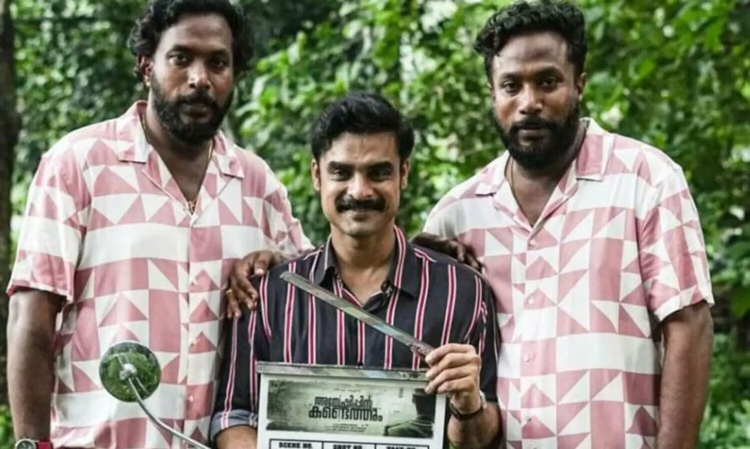 Tovino Thomas Movie anweshippin kandethum movie Completed