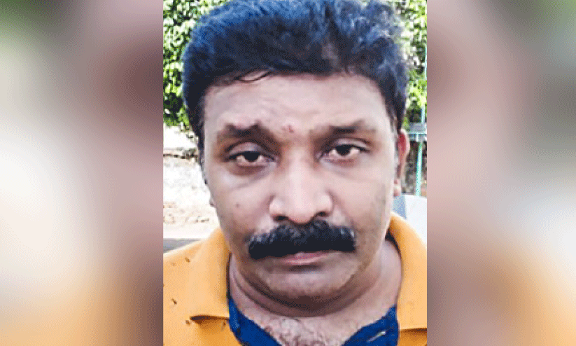 ബസ് യാത്രക്കിടെ യുവതിയെ അപമാനിക്കാൻ ശ്രമം: യുവാവ് അറസ്റ്റിൽ ബസ് യാത്രക്കിടെ യുവതിയെ അപമാനിക്കാൻ ശ്രമം: യുവാവ് അറസ്റ്റിൽ