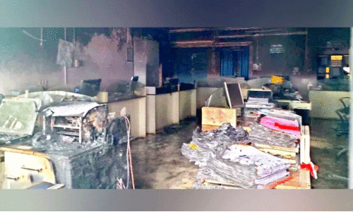 പഞ്ചായത്ത് ഓഫിസിലെ തീവെപ്പ്; സംഭവത്തിനുപിന്നില് രാഷ്ട്രീയ ഗൂഢാലോചന -അഡ്വ. യു.എ. ലത്തീഫ് എം.എൽ.എ പഞ്ചായത്ത് ഓഫിസിലെ തീവെപ്പ്; സംഭവത്തിനുപിന്നില് രാഷ്ട്രീയ ഗൂഢാലോചന -അഡ്വ. യു.എ. ലത്തീഫ് എം.എൽ.എ