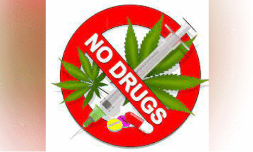 പ​ന്ത​ള​ത്ത് പൊലീസ് നിഷ്​ക്രിയം, ലഹരിവസ്തുക്കൾ സുലഭം