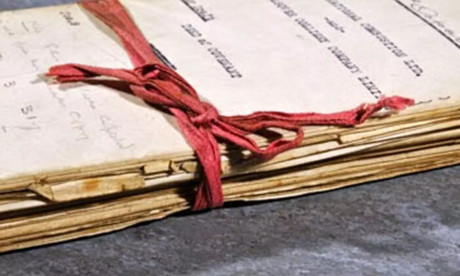 ശ്മശാനത്തിന് അനുമതി നൽകാൻ റിപ്പോർട്ട്: തിരുവനന്തപുരം ഡെപ്യൂട്ടി തഹസിൽദാർക്കെതിരെ നടപടി