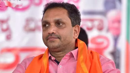 കെ. സുധാകരന്റെ അറസ്റ്റ്: രാഹുൽഗാന്ധിയുടെ മൗനം കേസിൽ സത്യമുള്ളതിനാലെന്ന് കെ. സുരേന്ദ്രൻ കെ. സുധാകരന്റെ അറസ്റ്റ്: രാഹുൽഗാന്ധിയുടെ മൗനം കേസിൽ സത്യമുള്ളതിനാലെന്ന് കെ. സുരേന്ദ്രൻ