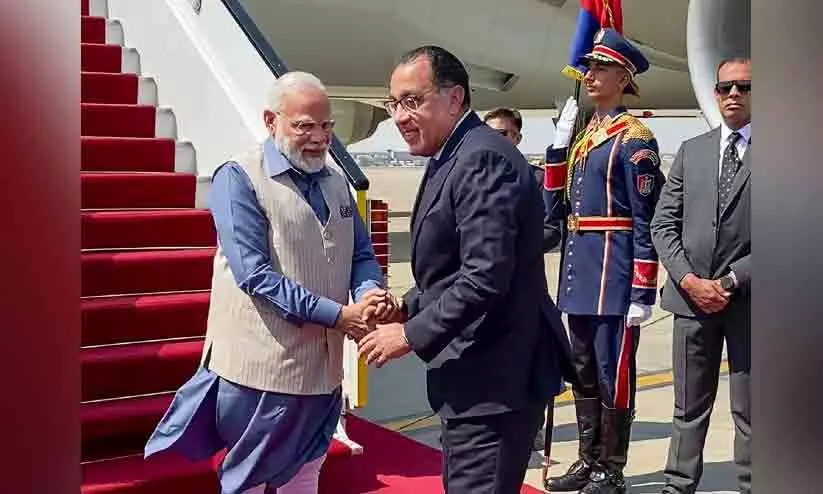 അമേരിക്കൻ സന്ദർശനത്തിനു ശേഷം നരേന്ദ്ര മോദി ഈജിപ്തിൽ അമേരിക്കൻ സന്ദർശനത്തിനു ശേഷം നരേന്ദ്ര മോദി ഈജിപ്തിൽ