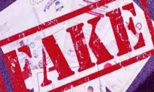 വ്യാജ ജാതി സർട്ടിഫിക്കറ്റ് : മുൻ തഹസിൽദാരുടെ പെൻഷനിൽ 300 രൂപ കുറവ് ചെയ്യാൻ ഉത്തരവ്