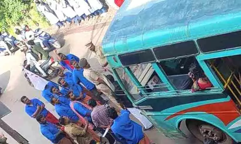 bus travel bus travel