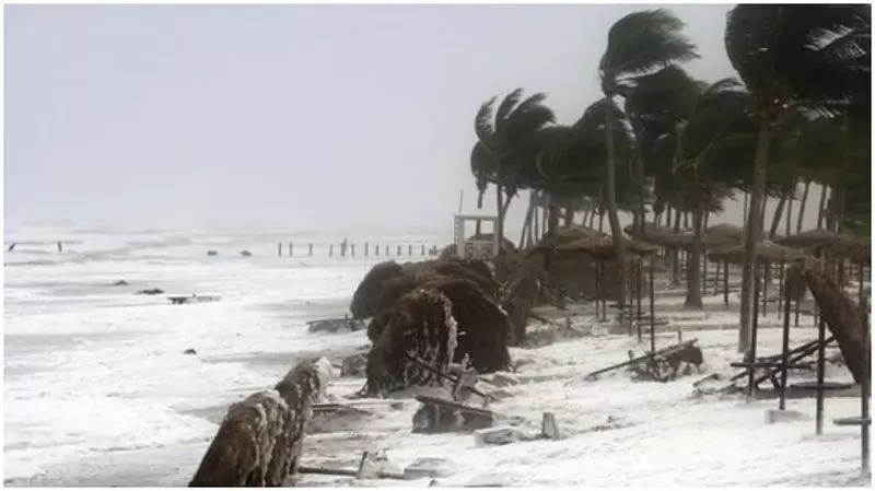 മോശം കാലാവസ്ഥ; മത്സ്യബന്ധനത്തിന് പോകരുതെന്ന് നിർദേശം