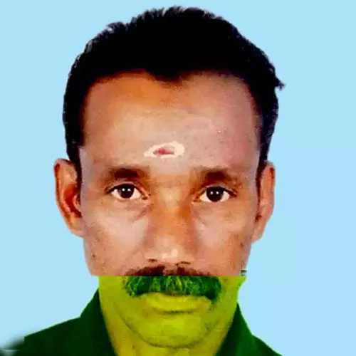 കി​ണ​ർ വൃ​ത്തി​യാ​ക്കാ​നി​റ​ങ്ങി​യ​യാ​ൾ കു​ഴ​ഞ്ഞു​വീ​ണ് മ​രി​ച്ചു