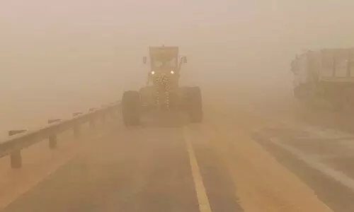 ഒമാനിലെ വിവിധ പ്രദേശങ്ങളിൽ മണൽ, പൊടിക്കാറ്റ് മുന്നറിയിപ്പ്