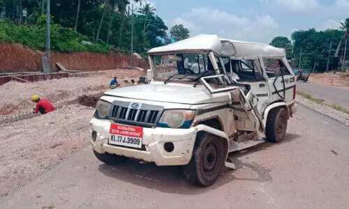 രാമമംഗലം പ്രസിഡന്റിന് നാടിന്റെ കണ്ണീർവിട രാമമംഗലം പ്രസിഡന്റിന് നാടിന്റെ കണ്ണീർവിട