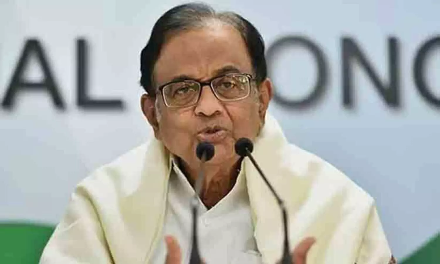 ഒന്നുകിൽ സ്കൂളിൽ പോകുക അല്ലെങ്കിൽ നേത്രരോ​ഗ വിദ​ഗ്ധനെ കാണുക; ബി.ജെ.പിയെ പരി​ഹസിച്ച് കോൺ​ഗ്രസ്