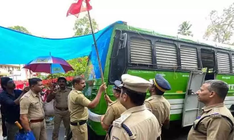 മാധ്യമപ്രവർത്തകനെ മർദിച്ച കേസിൽ നാലുപേർ അറസ്റ്റിൽ