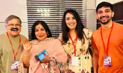 ഒരേ സിനിമ, ​രണ്ടു കാലം..നായിക നായകന്മാർ കണ്ടുമുട്ടിയപ്പോൾ