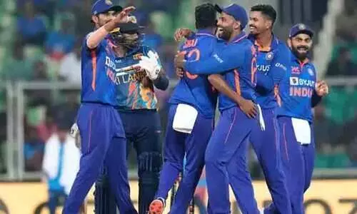 കൈയെത്തും ദൂരത്ത് സിംബാബ്​‍വെക്ക് നഷ്ടമായത് ഇന്ത്യയുടെ റെക്കോഡ്