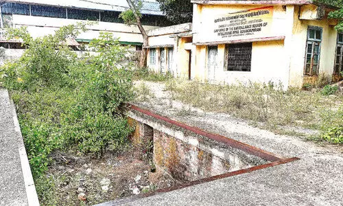 വേ ബ്രിഡ്ജ് പുനഃസ്ഥാപിച്ചില്ല; ഗോവിന്ദാപുരത്ത് നികുതിവെട്ടിപ്പ് വേ ബ്രിഡ്ജ് പുനഃസ്ഥാപിച്ചില്ല; ഗോവിന്ദാപുരത്ത് നികുതിവെട്ടിപ്പ്