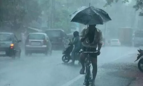 കനത്ത മഴ: വിവിധ വകുപ്പുകൾക്ക് പ്രത്യേക നിർദേശം