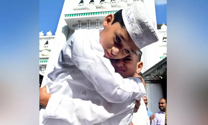 ത്യാഗസ്മരണയിൽ നാളെ ബലിപെരുന്നാൾ; ബംഗളൂരുവിലെ വിവിധ കേന്ദ്രങ്ങളിൽ നമസ്കാരത്തിന് വിപുല സൗകര്യം ത്യാഗസ്മരണയിൽ നാളെ ബലിപെരുന്നാൾ; ബംഗളൂരുവിലെ വിവിധ കേന്ദ്രങ്ങളിൽ നമസ്കാരത്തിന് വിപുല സൗകര്യം