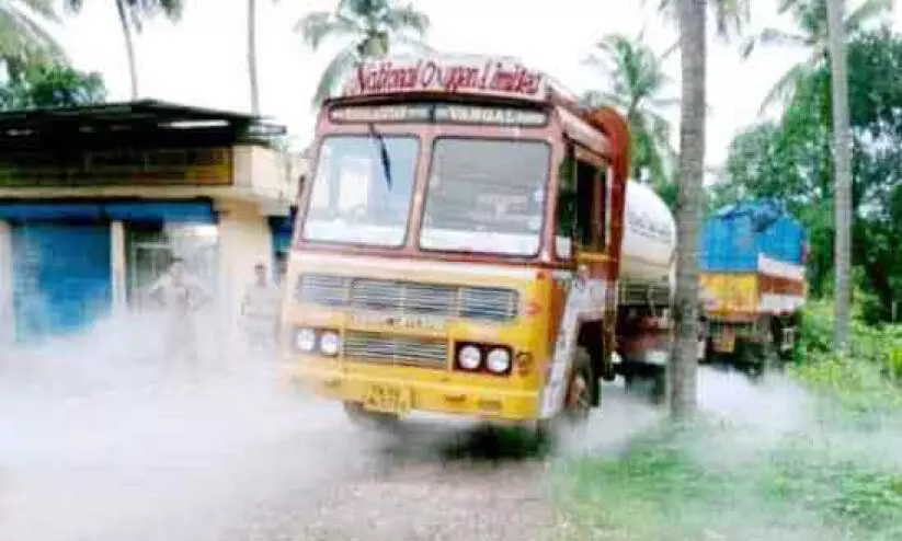 ടാങ്കർ ലോറിയിൽനിന്ന് നൈട്രജൻ ചോർന്നത് ആശങ്കയുയർത്തി