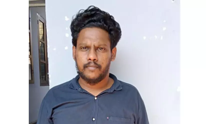 കഞ്ചാവ് കേസ് പ്രതിക്ക് 10 വർഷം തടവും ഒരുലക്ഷം രൂപ പിഴയും കഞ്ചാവ് കേസ് പ്രതിക്ക് 10 വർഷം തടവും ഒരുലക്ഷം രൂപ പിഴയും