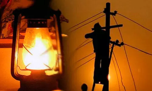 ഇടുക്കിയിലെ വിദൂര ആദിവാസി കുടികളിൽ വെളിച്ചമെത്തിക്കാൻ നടപടി